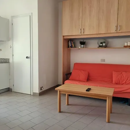 Stella 35c Apartment