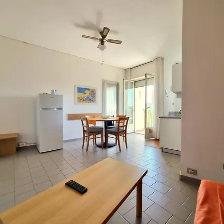 Stella 35c Apartment *